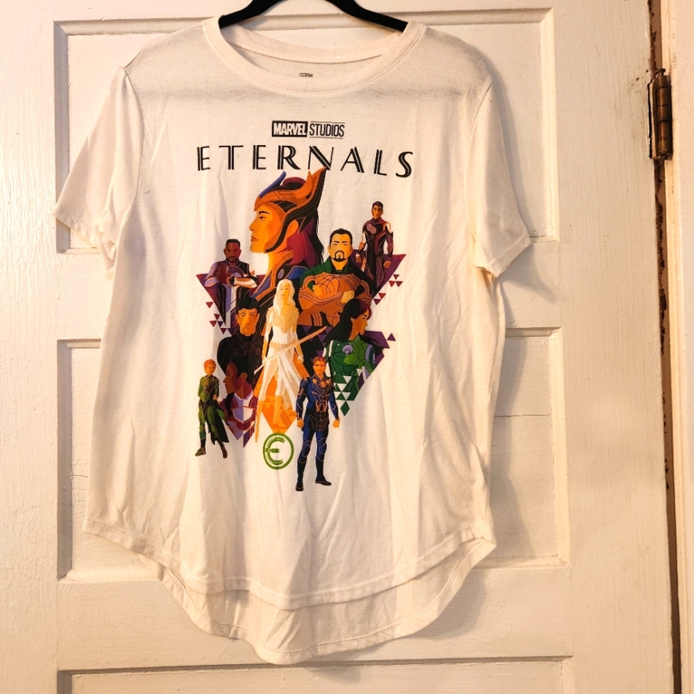 Marvel Studios Eternals T-shirt (Juniors XXL) Cream Art Graphic Sersi Ikaris EUC